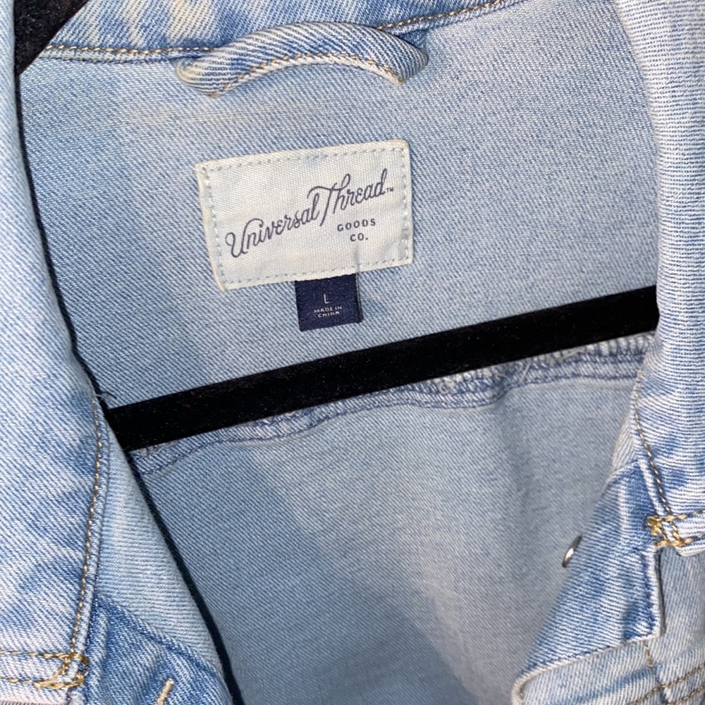 Universal Thread Jean Jacket - Picture 2 of 5